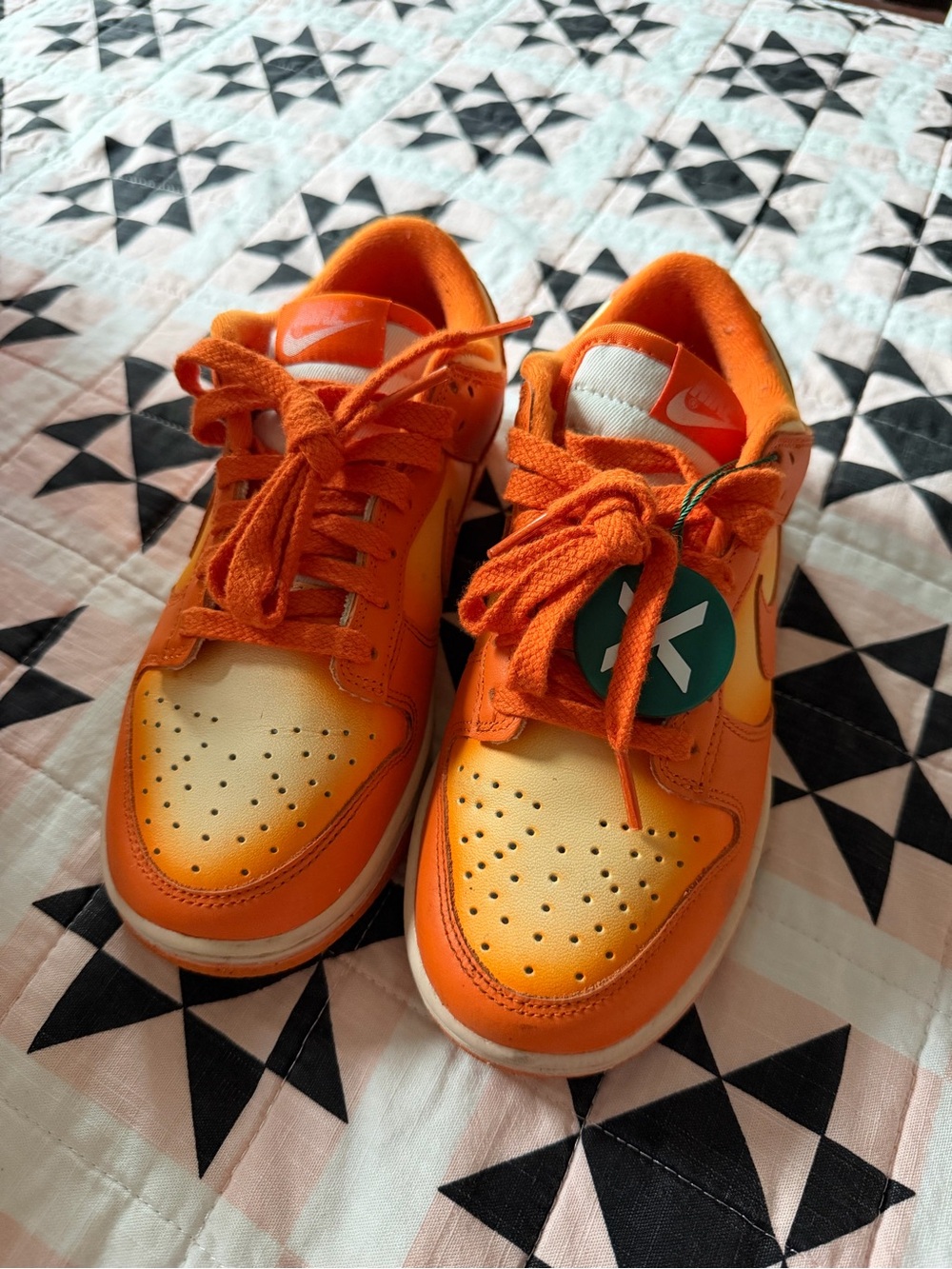 Nike Women’s Orange Gradient Low-Top Sneakers - Picture 2 of 6